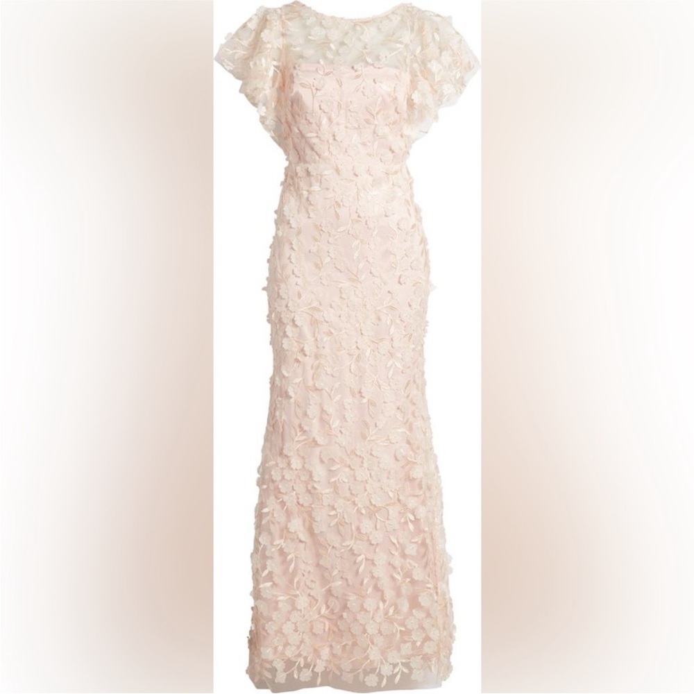 Elegant Blush Pink Floral Lace Evening Gown